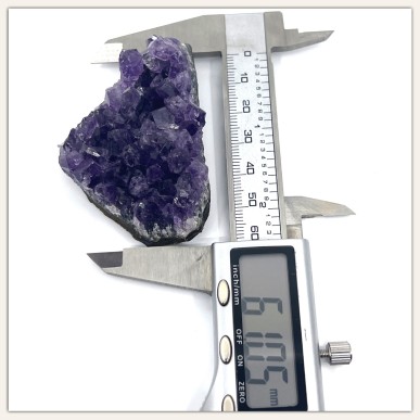 Uruguay Amethyst Cluster poids 69.11 Grammes