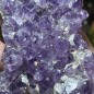 Grappes d’améthyste du Brésil avec dioxyde de titane – Poids : 951 grammes Grappes d’améthyste du Brésil avec dioxyde de titane – Poids : 951 grammes