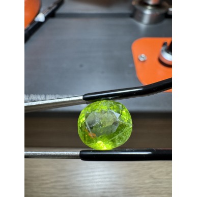 Natural untreated Pakistani  peridot, faceted in Pakistan, weight 9 ct