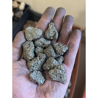 Pyrit ohne Wirtsgestein Brasilien - nach dem Gewicht