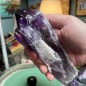 Améthyste naturelle du Brésil non traitée cristal long - Poids 862 grammes Améthyste naturelle du Brésil non traitée cristal long - Poids 862 grammes