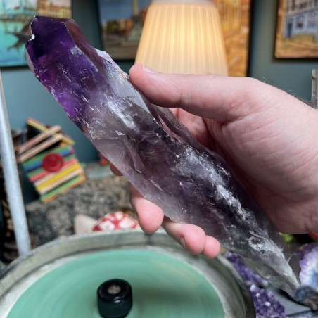Natürlicher brasilianischer Amethyst unbehandelt langer Kristall - Gewicht 708 Gramm
