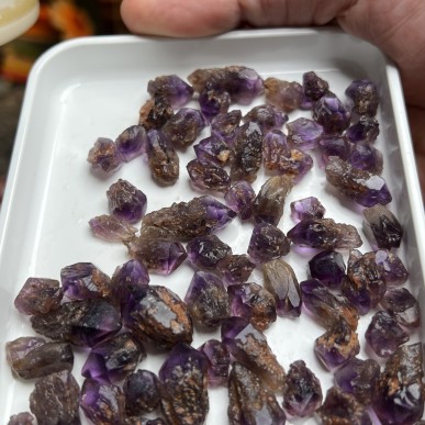 بلورات أميثيست برازيليه طبيعيه غير معالجه - بوزن 100 جرام