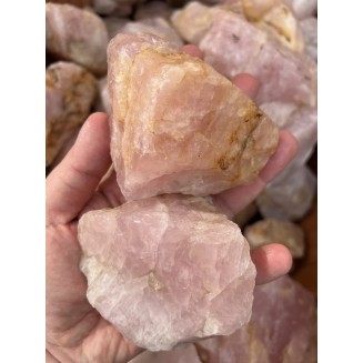 Rose Quarts mittlere bis helle Farbe Brasilien - nach Gewicht