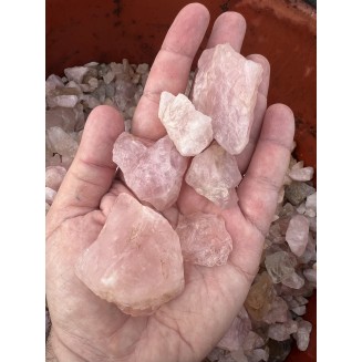 Rose Quarts mittlere bis helle Farbe Brasilien - nach Gewicht