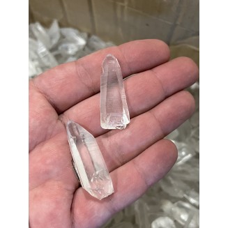 レムリアンクォーツ スモール クリスタルポイント スノーホワイト アイクリーン ブラジル -量り売り