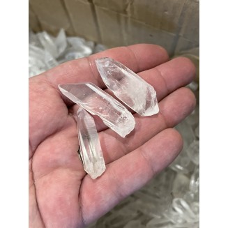 レムリアンクォーツ スモール クリスタルポイント スノーホワイト アイクリーン ブラジル -量り売り