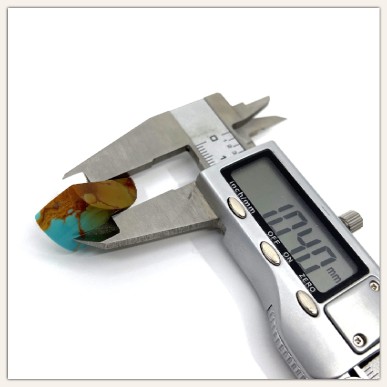 Gold Matrix American Turquoise - Medium Size Special Cut Hand formed