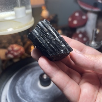 Black Brazilian Tourmaline Top Quality - weight 147.37