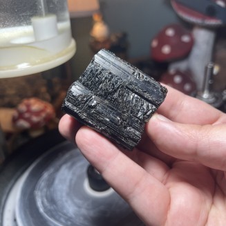 Black Brazilian Tourmaline Top Quality - weight 147.37