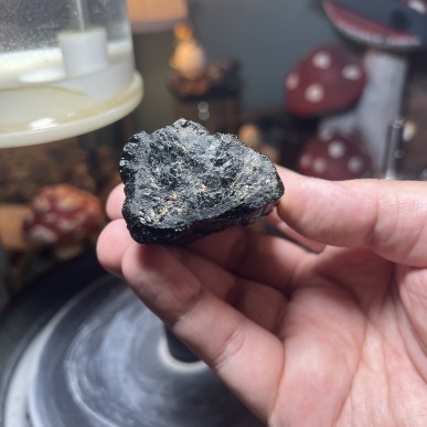 Black Brazilian Tourmaline Top Quality - weight 147.37