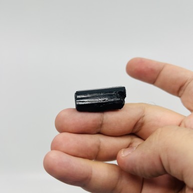 Black Brazilian Tourmaline top quality - weight 14.10 Gram