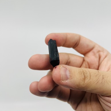 Black Brazilian Tourmaline top quality - weight 12.39 Gram