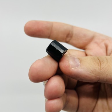Black Brazilian Tourmaline top quality - weight 5.65 Gram