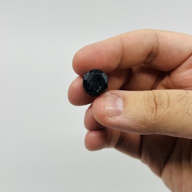 Black Brazilian Tourmaline top quality - weight 5.65 Gram