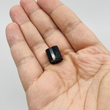 Black Brazilian Tourmaline top quality - weight 5.65 Gram