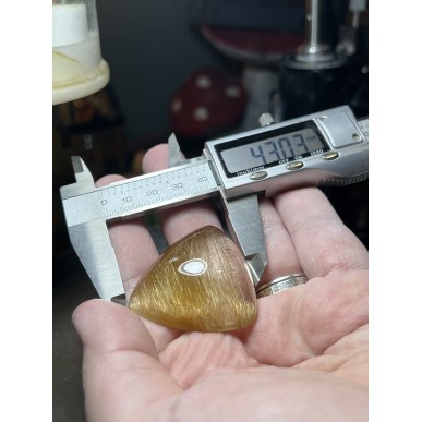 Golden Brazilian Rutilated Quartz - Weight 27.73 Gram