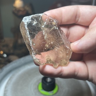 Natural Golden Brazilian Rutile Quartz top with shooting stars - weight 78.73 Grams