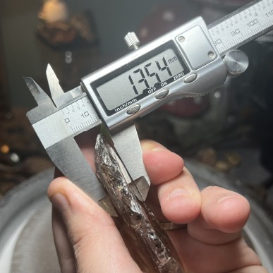 Natural Golden Brazilian Rutile Quartz top with shooting stars - weight 78.73 Grams