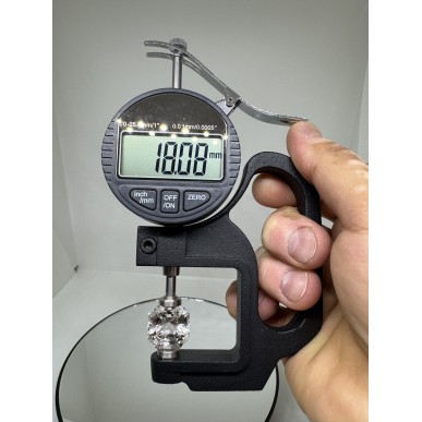 Copy of Natural untreated Brazilian quartz - weight 26 ct.