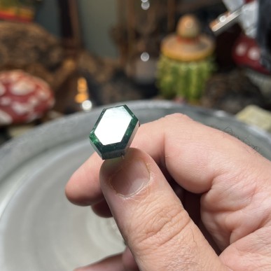 Brazilian Galaxy side from Cat’s eye Emerald rare piece great quality natural no oil no treatments - weight 19.10 ct