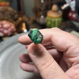 Brazilian Galaxy side from Cat’s eye Emerald rare piece great quality natural no oil no treatments - weight 19.10 ct