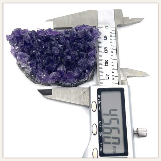 Uruguay Amethyst Cluster Gewicht 64,35 Gramm