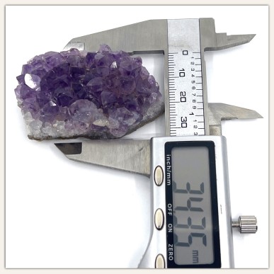 巴西紫水晶簇重 52.36 克